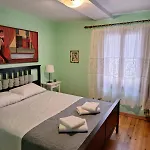 Feriehus θέα στο βουνό, Mountain View *