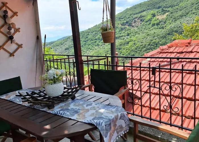 θέα στο βουνό, Mountain View Wolos