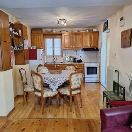 Θέα Στο Βουνό, Mountain View