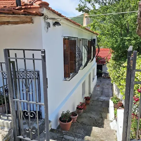 Σπίτι διακοπών Θέα στο βουνό, mountain view Βόλος