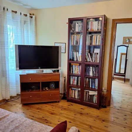 Θέα στο βουνό, mountain view *